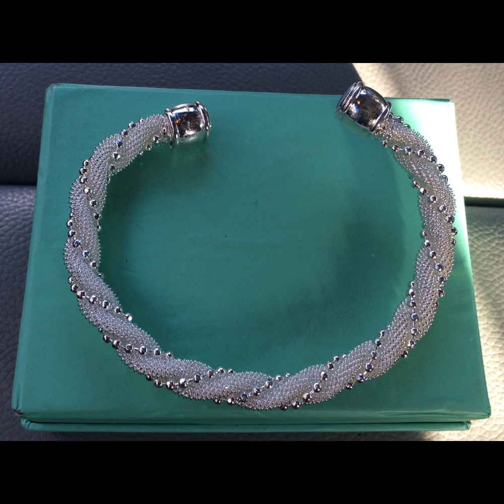 Tiffany style bracelet